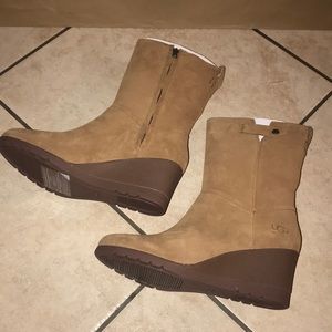 ugg potrero wedge boot